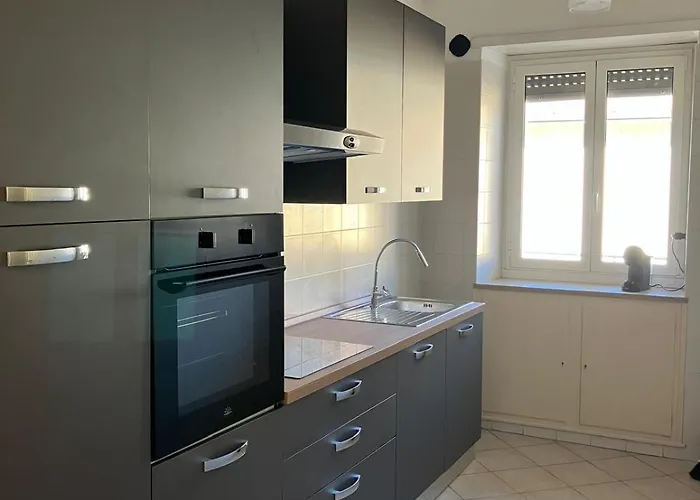 Fairome Albricci 아파트 *